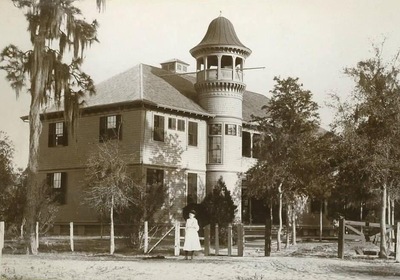 What Is Florida’s Oldest College?