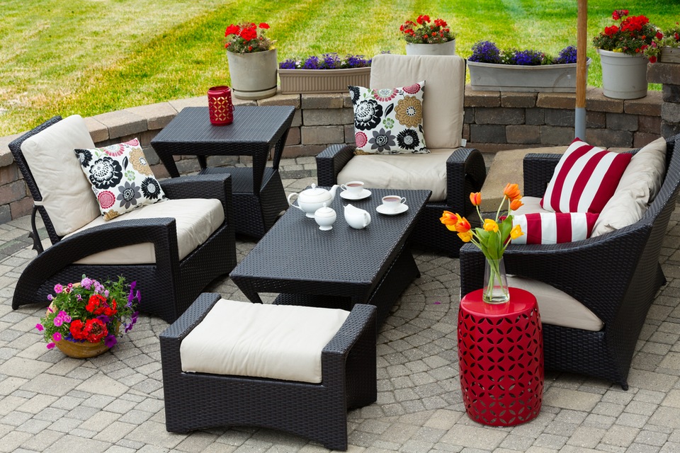 Mount Dora Homes: Choosing the Perfect Patio Furniture